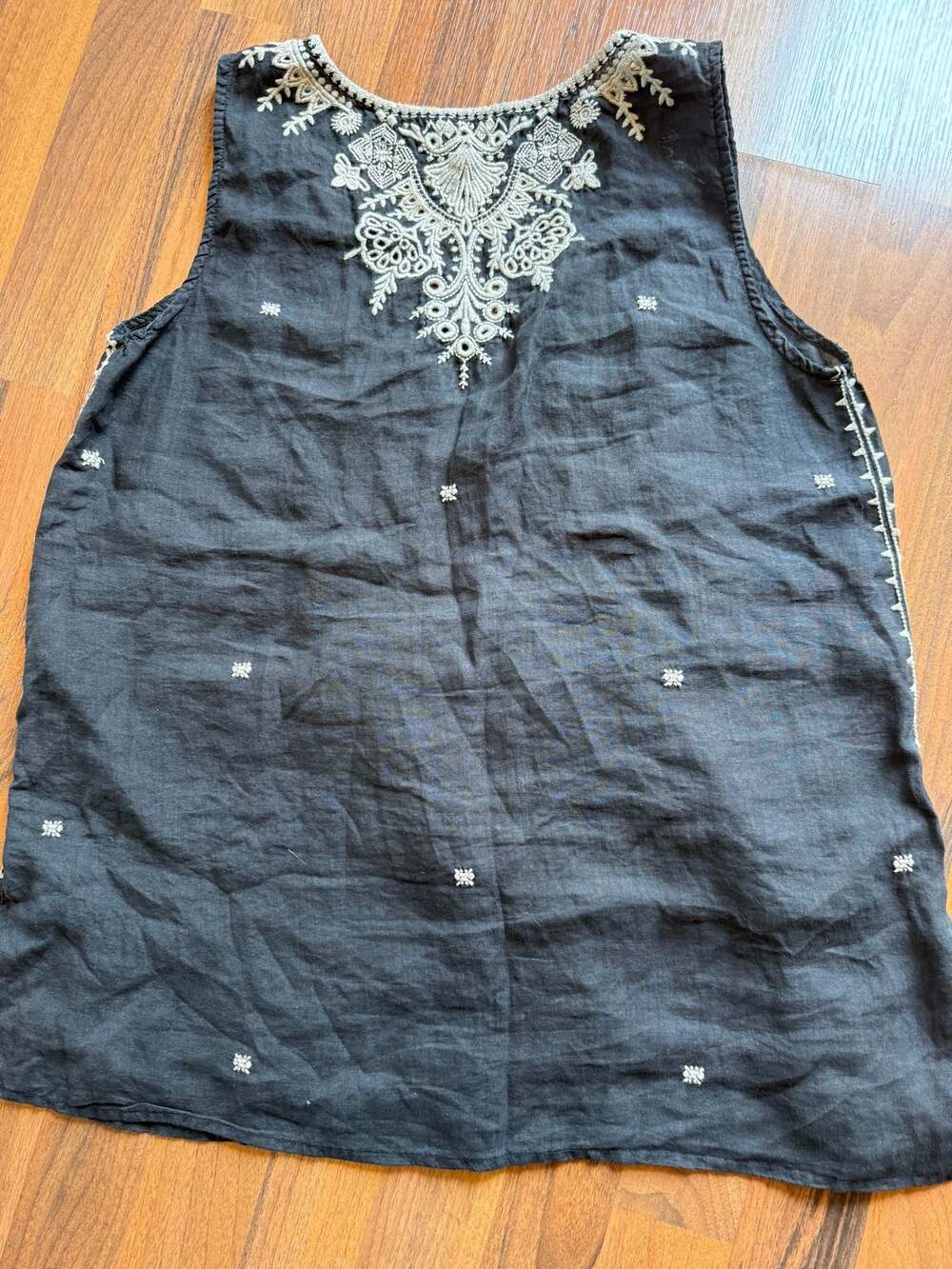 JOHNNY WAS Workshop Women's Sleeveless Embroidered Black Tank Top Size S - Picture 3 of 3